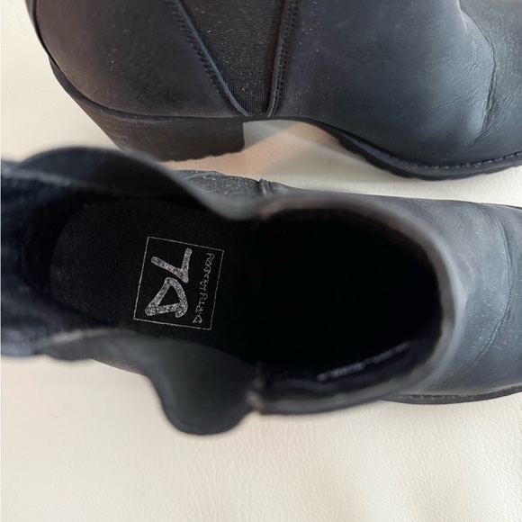 Black Ankle Boots - Picture 4 of 7